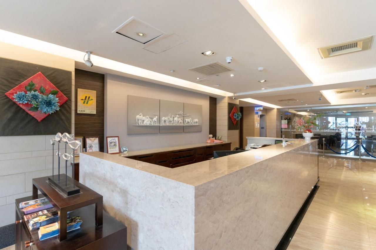 הואליין סיטי Unique Hotel מראה חיצוני תמונה