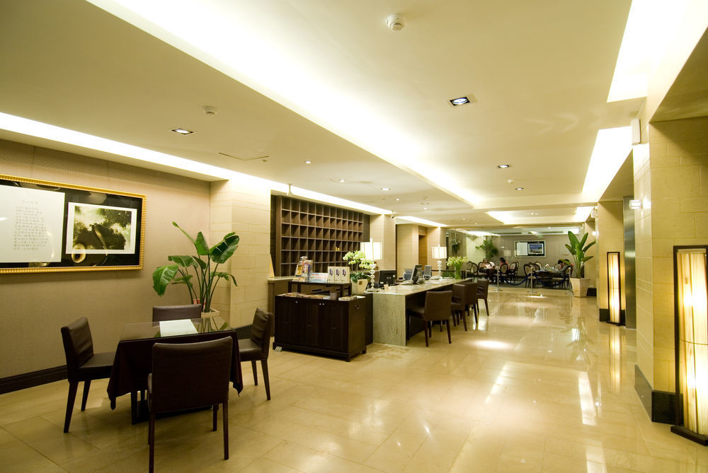 הואליין סיטי Unique Hotel מראה חיצוני תמונה