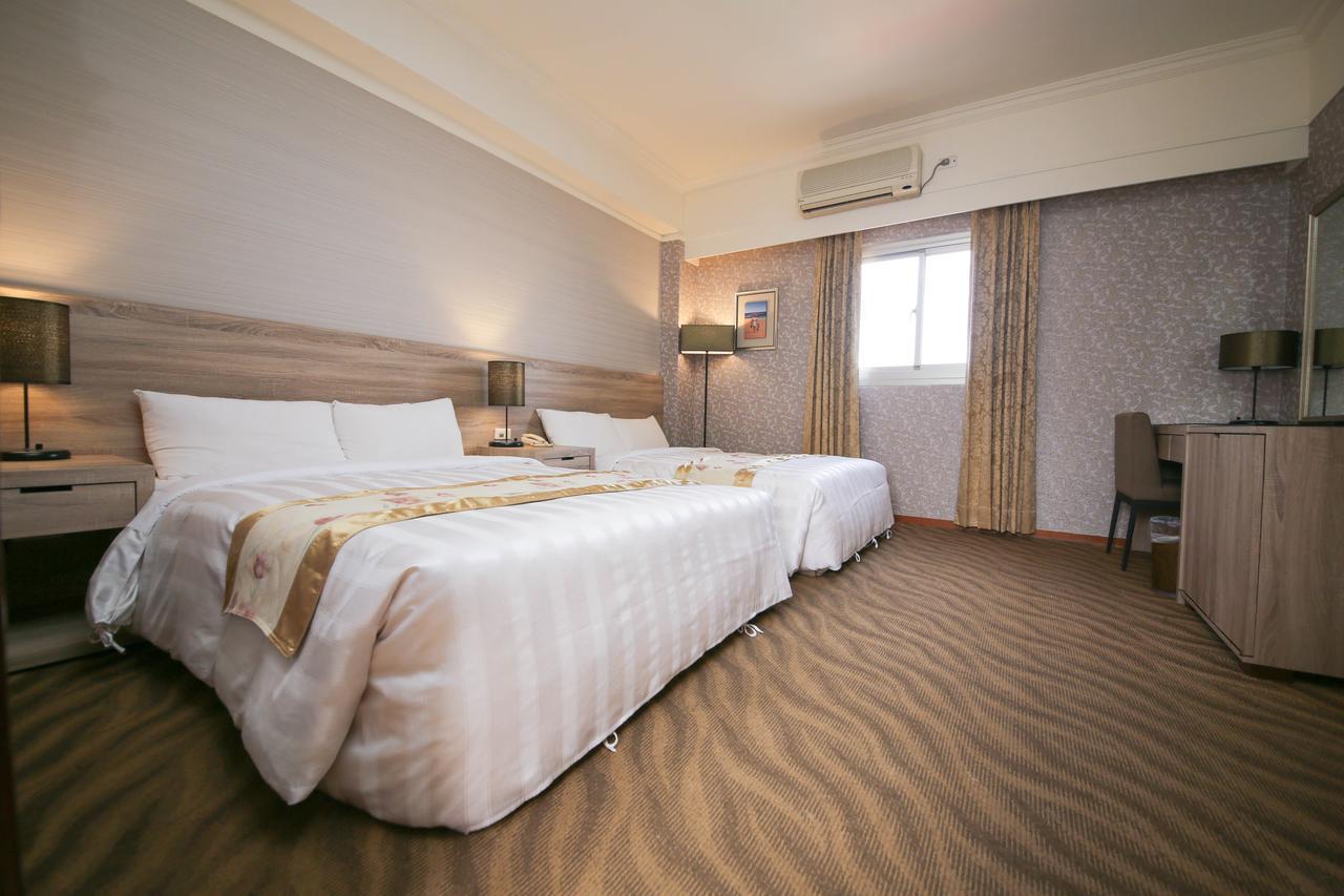 הואליין סיטי Unique Hotel מראה חיצוני תמונה